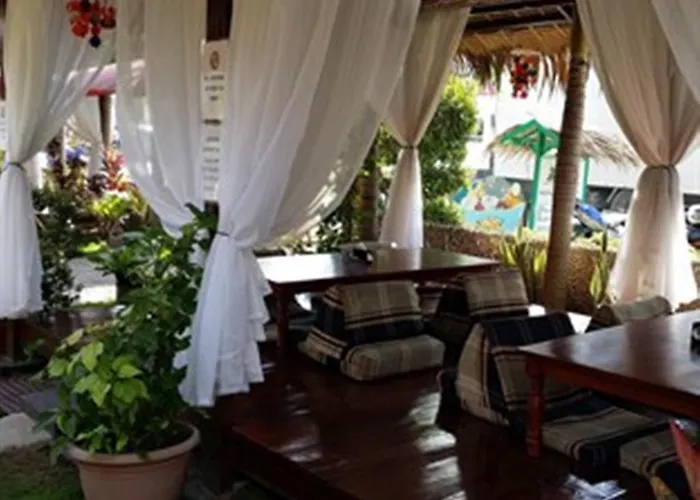 Cou Cou Bar & Restaurant