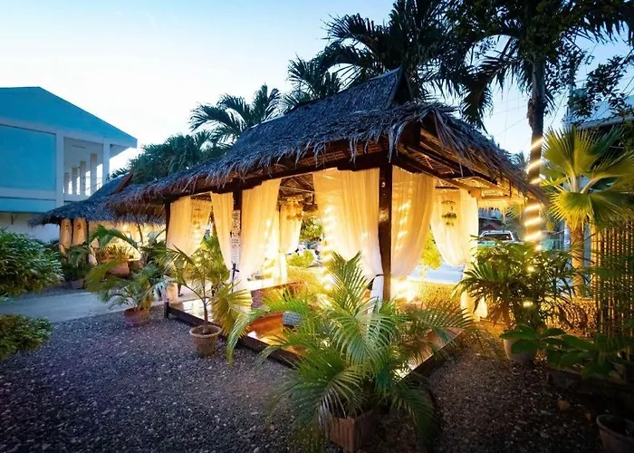 리조트 Cou Cou Bar & Restaurant 3*