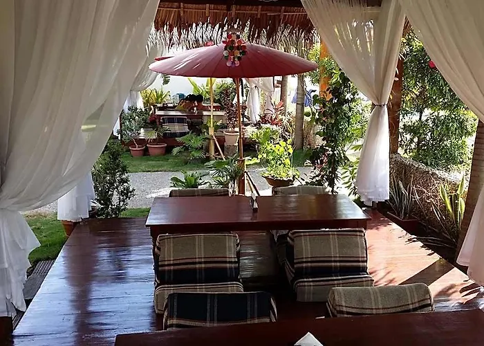 Cou Cou Bar & Restaurant 3* 산타 페